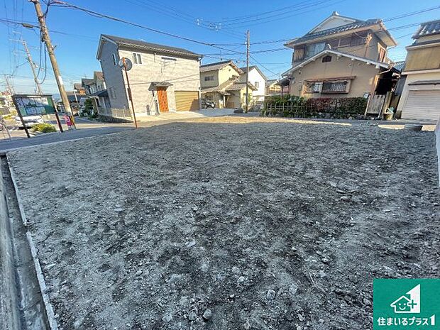 【外観】現在建築中!落ち着いた街並みで新生活を始めることが出来そう!周辺の物件も併せてご紹介させて頂きます!