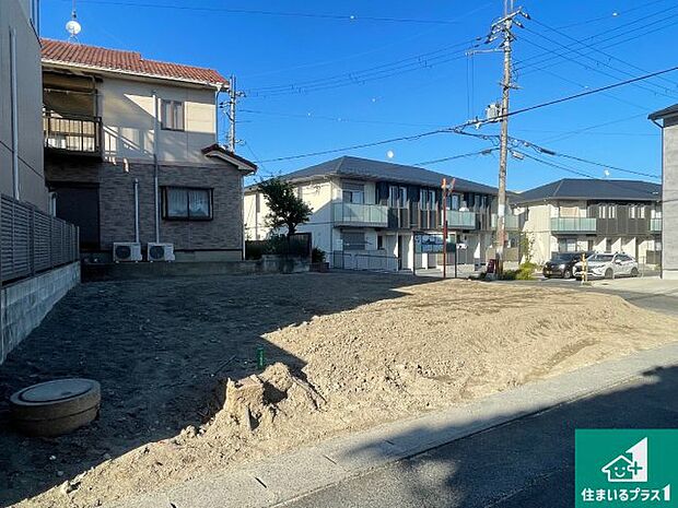 【外観】現在建築中!落ち着いた街並みで新生活を始めることが出来そう!周辺の物件も併せてご紹介させて頂きます!