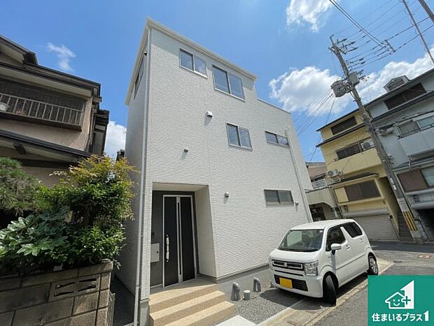 【外観】安心の10年保証！外観を美しく保ち、雨水で汚れを落とします！気になることがありましたら、お気軽にお問い合わせください！