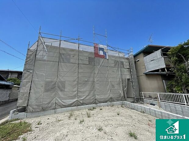 【外観】現在建築中!落ち着いた街並みで新生活を始めることが出来そう!周辺の物件も併せてご紹介させて頂きます!