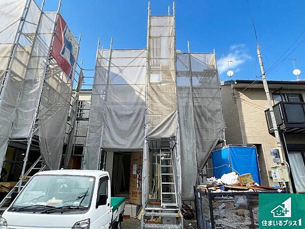 【外観】周辺は落ち着いた街並みの住宅地！子育てがしやすい住環境です！まだ未完成ですが、現地でしかわからない事もございます。是非一度ご覧ください。