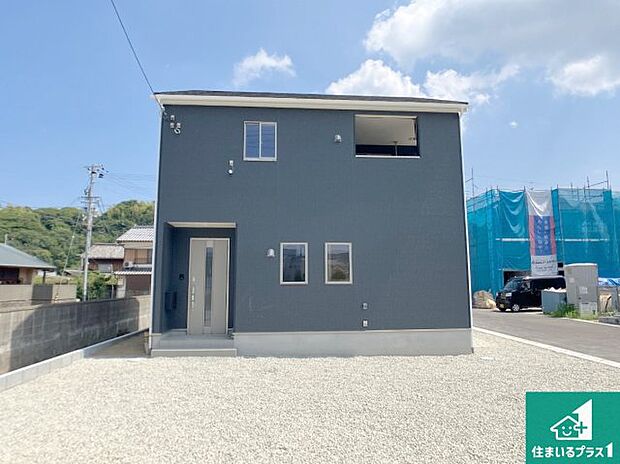 安心の10年保証!外観を美しく保ち、雨水で汚れを落とします!気になることがありましたら、お気軽にお問い合わせください!