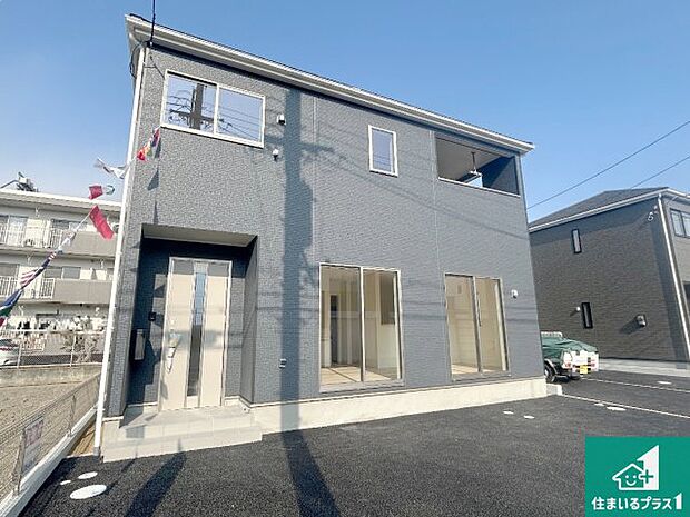 安心の10年保証！外観を美しく保ち、雨水で汚れを落とします！気になることがありましたら、お気軽にお問い合わせください！