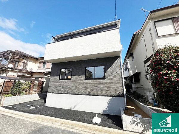 安心の10年保証！外観を美しく保ち、雨水で汚れを落とします！気になることがありましたら、お気軽にお問い合わせください！