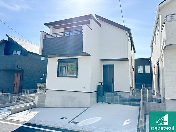 【外観】安心の10年保証！外観を美しく保ち、雨水で汚れを落とします！気になることがありましたら、お気軽にお問い合わせください！