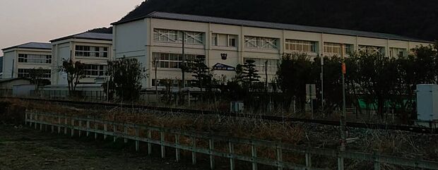 たつの市立龍野東中学校