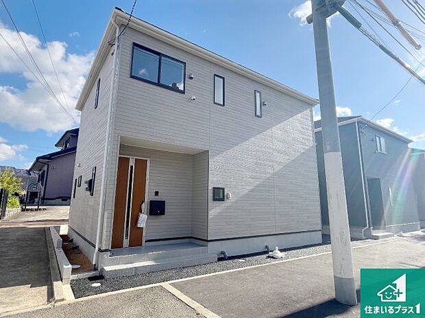 【外観】安心の10年保証!外観を美しく保ち、雨水で汚れを落とします!気になることがありましたら、お気軽にお問い合わせください!