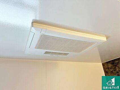 浴室暖房乾燥機