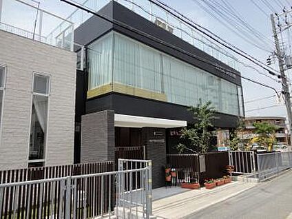幼保連携型認定こども園神戸潤和保育園 徒歩377m