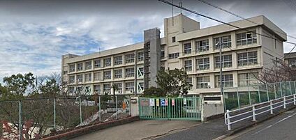 明石市立高丘西小学校 徒歩1500m
