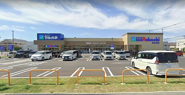 スーパーマルハチ 伊川谷店