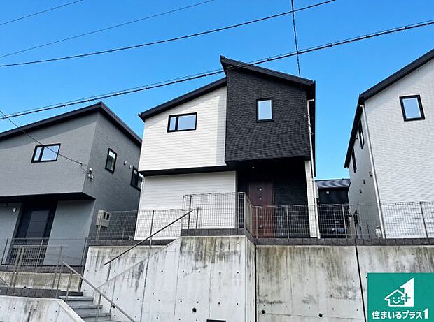 【外観】安心の10年保証!外観を美しく保ち、雨水で汚れを落とします!気になることがありましたら、お気軽にお問い合わせください!