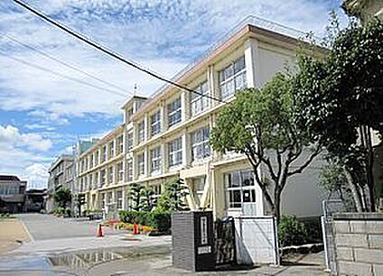 明石市立山手小学校 徒歩1100m
