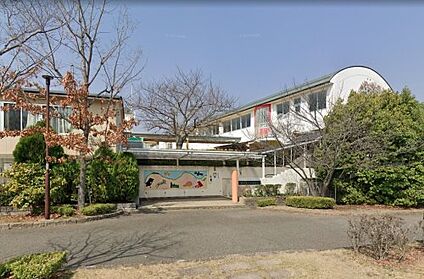 認定こども園神戸鹿の子幼稚園 徒歩561m