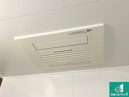 浴室暖房乾燥機