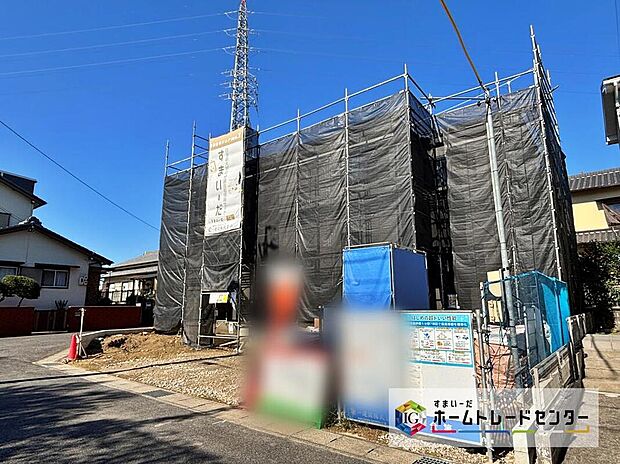 安心を一番に考えて設計と建設の両住宅性能評価書を取得。
現地をご覧いただきながら、住まいの夢をお聞かせください。