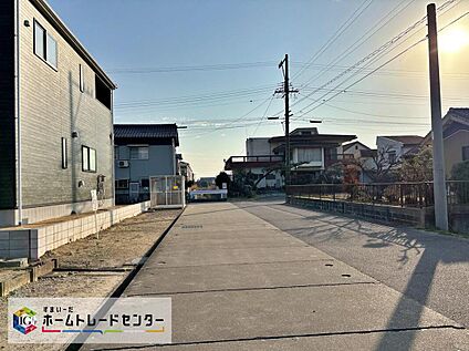 前面道路含む現地写真