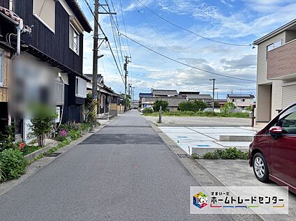  前面道路含む現地写真