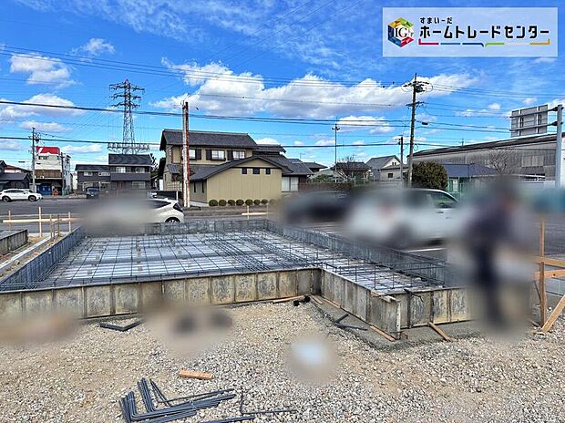 【現地外観写真】住宅の構造や設備仕様・完成イメージなどのご質問はいつでもお気軽にお問い合わせ下さいませ☆資料もお送りいたします♪