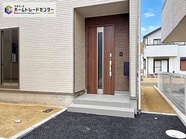 【現地外観写真】完成しました!内覧可能です♪ぜひ現地にて、実際の建物・街並み・日当たり等ご確認下さい♪お気軽にお問い合わせください☆