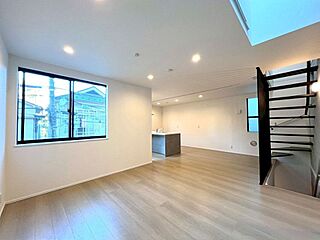 新宿区榎町・新築戸建 外観