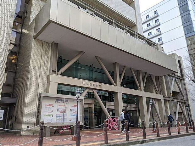 北区立赤羽図書館(約500m)