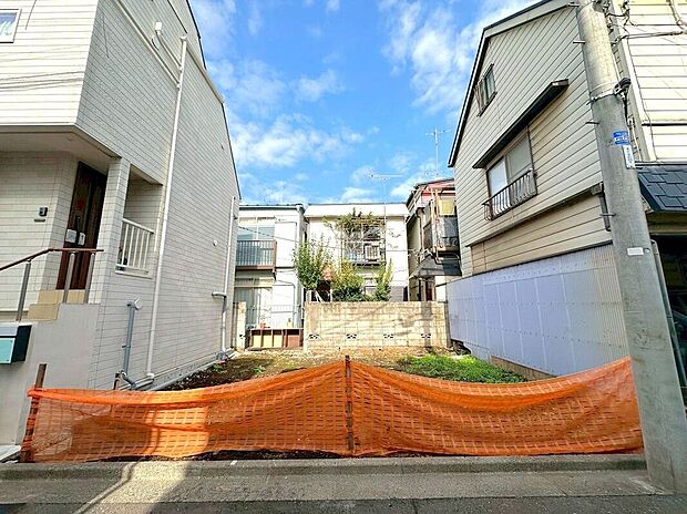 【外観】【現地】(2026年1月)撮影 生活利便と静けさが両立する方南エリア。整形地のため敷地を有効活用しやすく、暮らしやすい住環境です。