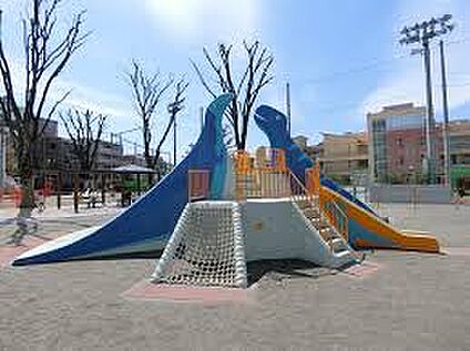 大谷口児童遊園 300m
