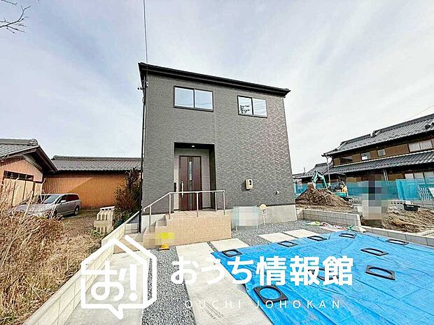 現地写真（外観）
限定１邸
駐車３台可能