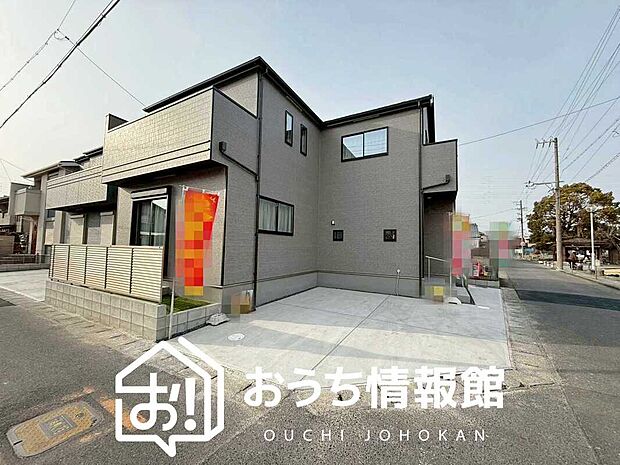 現地写真(街並み)
全2邸
駐車2台可能