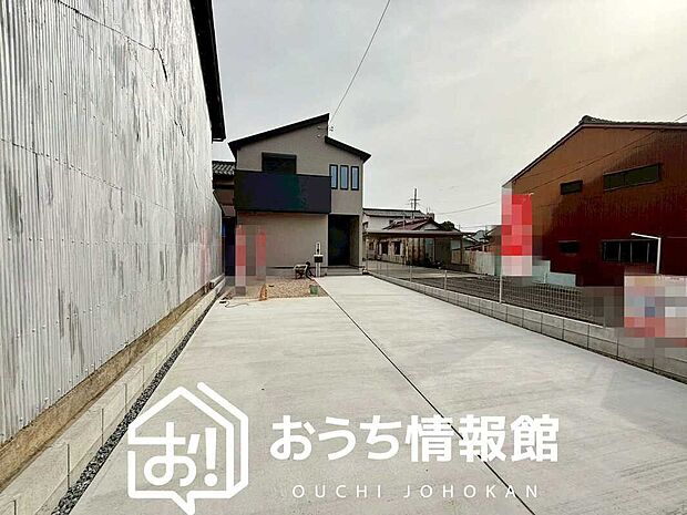 【現地写真（外観）】雨で汚れを落とし、耐久性・耐候性に優れた外壁を使用しています。