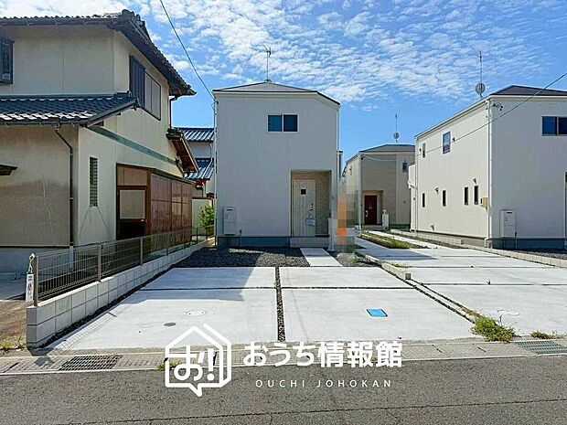 【現地写真（外観）【4号地】】雨で汚れを落とし、耐久性・耐候性に優れた外壁を使用しています。