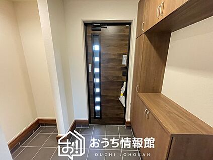 現地写真(玄関)