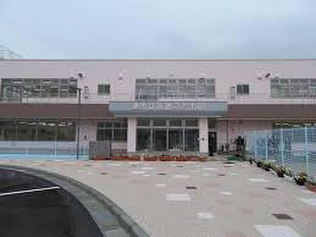 津市立芸濃こども園（約1,500m）