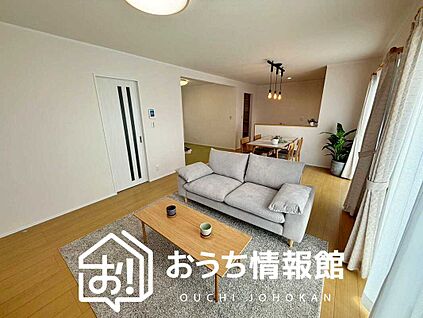 現地写真(リビング)