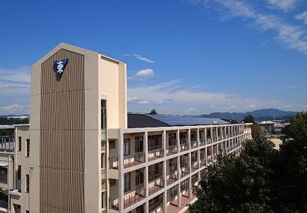 美濃加茂市立東中学校（約2,700m）