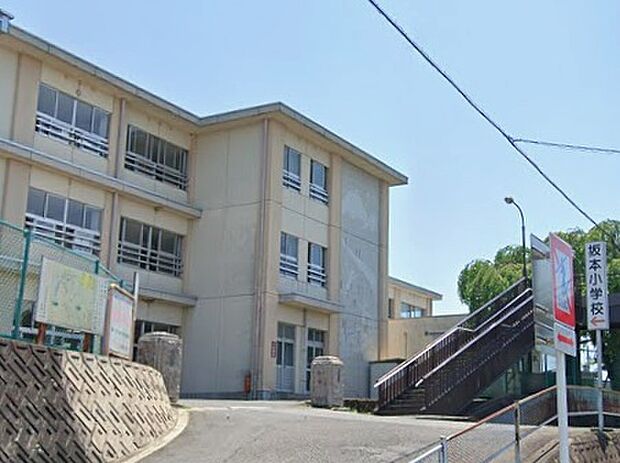 中津川市立坂本小学校（約4,000m）