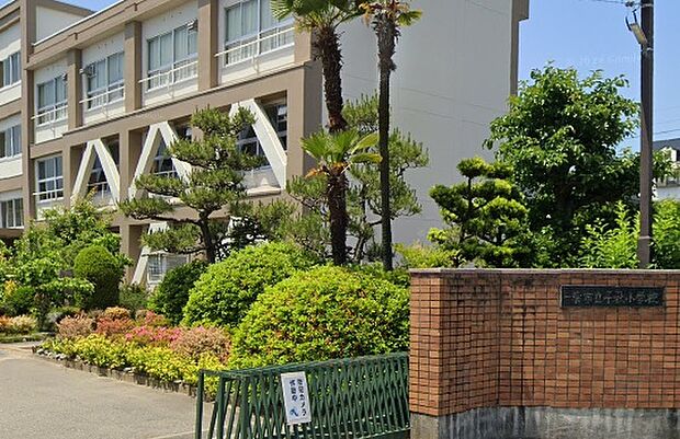 一宮市立千秋小学校（約400m）