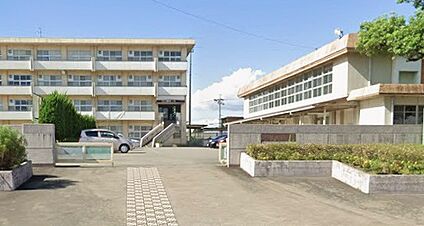 一宮市立朝日西小学校 490ｍ(徒歩7分)