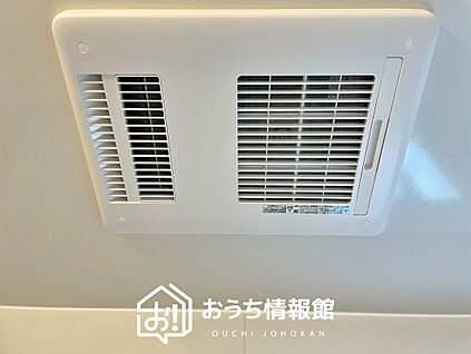 浴室暖房換気乾燥機