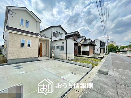 現地写真（前道含む外観）