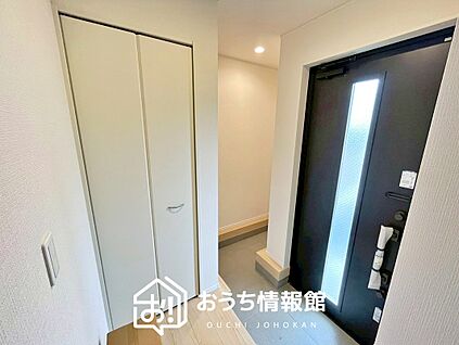 現地写真(玄関)