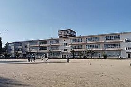犬山市立犬山北小学校 1000ｍ(徒歩13分)