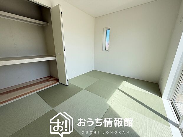 【現地写真(和室)】大壁仕様の新和室。くつろぎの空間です。