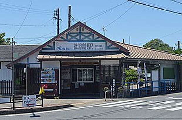 名鉄広見線「御嵩駅」(約1,360m)