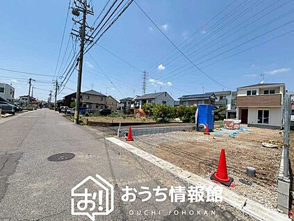 現地写真（前道含む外観）