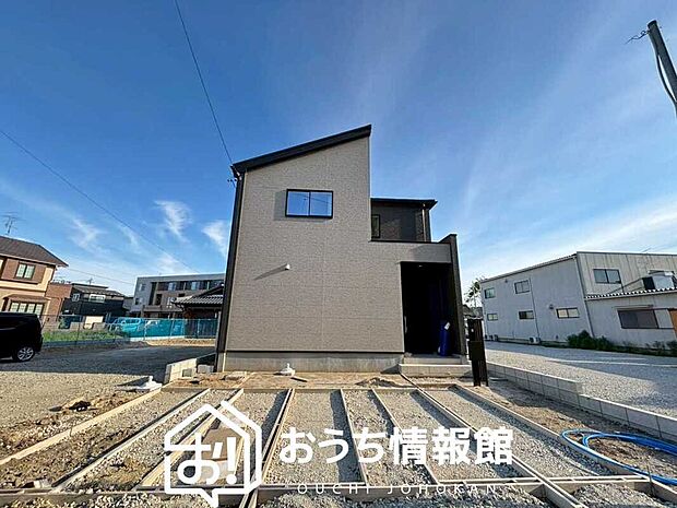 【現地写真(外観)】耐震等級最高「3」取得で基準の1.5倍の性能・耐震強度で安心できます。