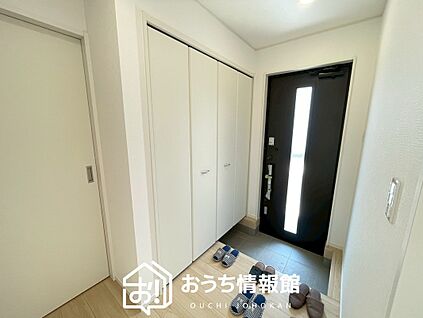 現地写真(玄関)