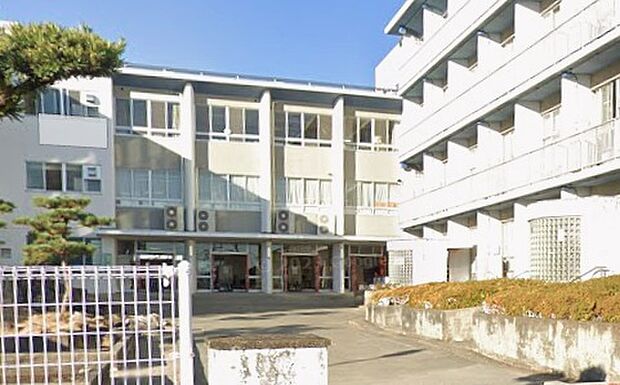 瑞穂市立牛牧小学校（約2,200m）
