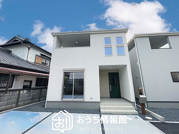 【現地写真（外観）【３号地】】健康被害に配慮したもっとも安全性の高い建材を採用し、シックハウス対策をしております。